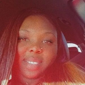 Meet your Posher, Patronia